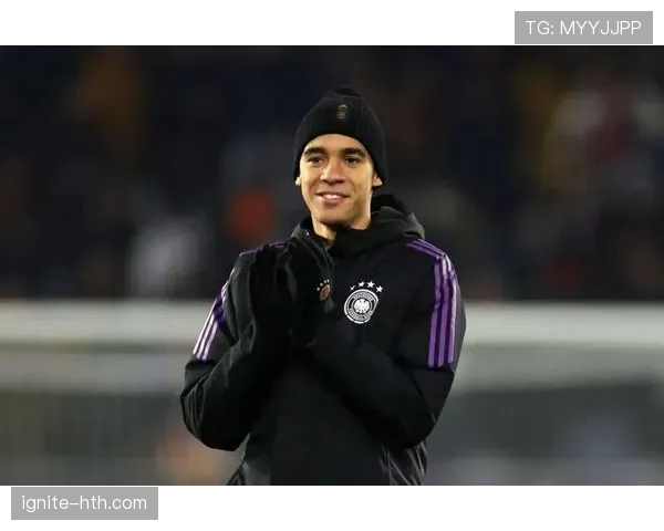 穆西亚拉多位置适应能力展现状态回暖与战术价值提升