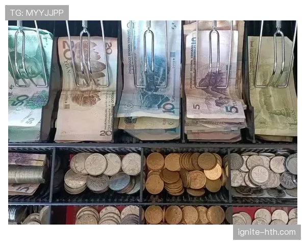 刚看到潘展乐在超市结账，随手一刷比我整月工资还潇洒